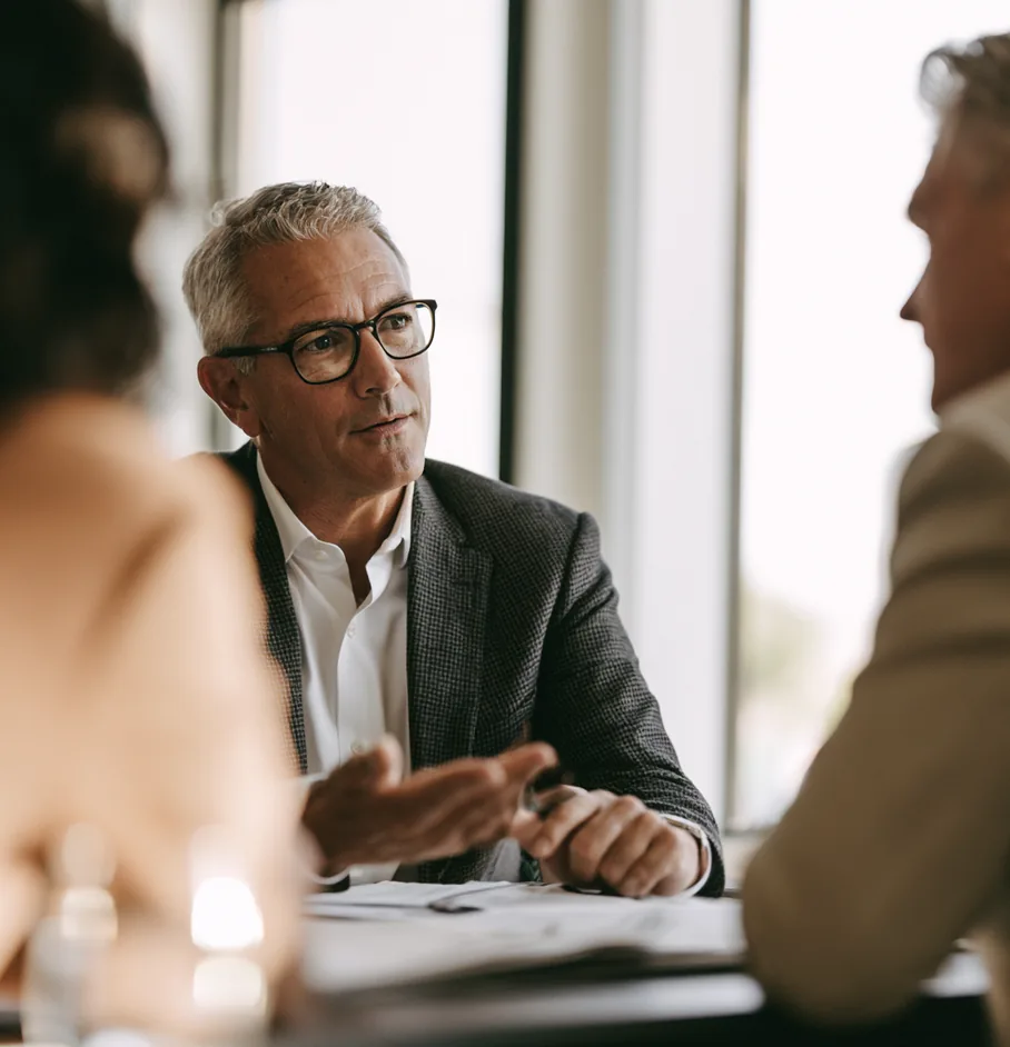 A broker talking a client through a renewal